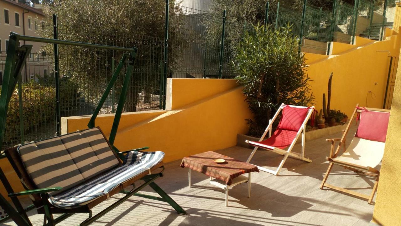 Apartament Casa Di Claude Con Posto Auto Finale Ligure Zewnętrze zdjęcie